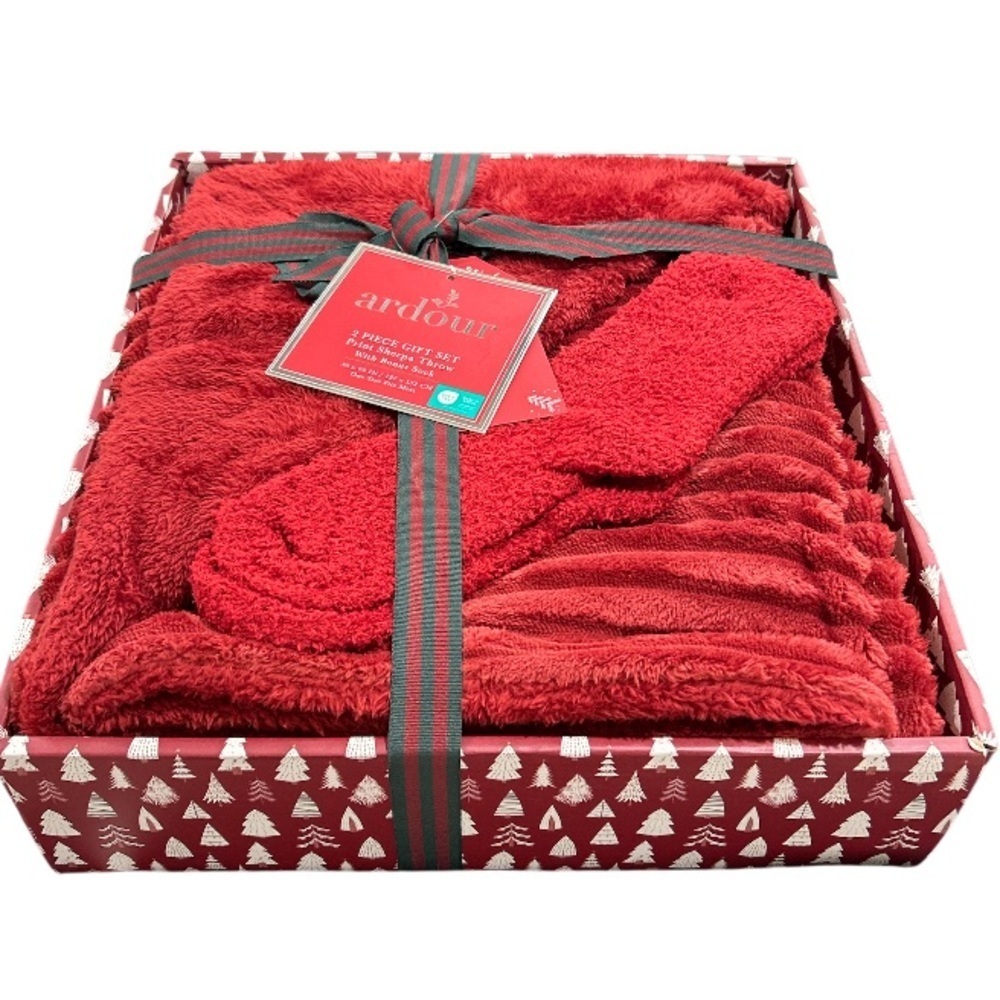 Sherpa Throw Gift Set with Socks Dark cozy comfy soft Red 50 x 60